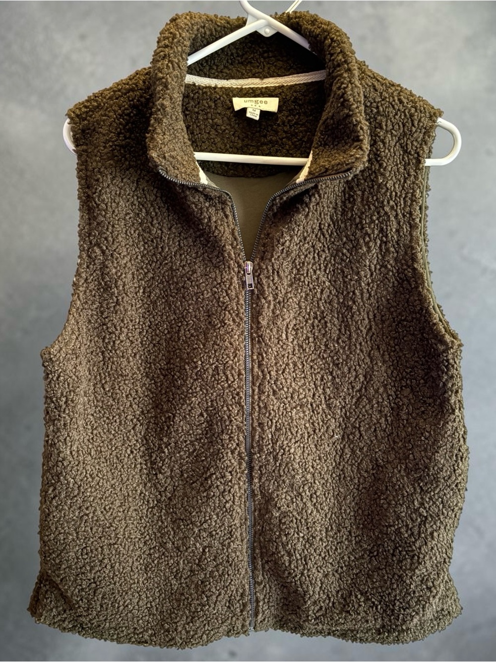 Umgee USA Olive Green Sherpa Fuzzy Teddy Vest - Size Medium